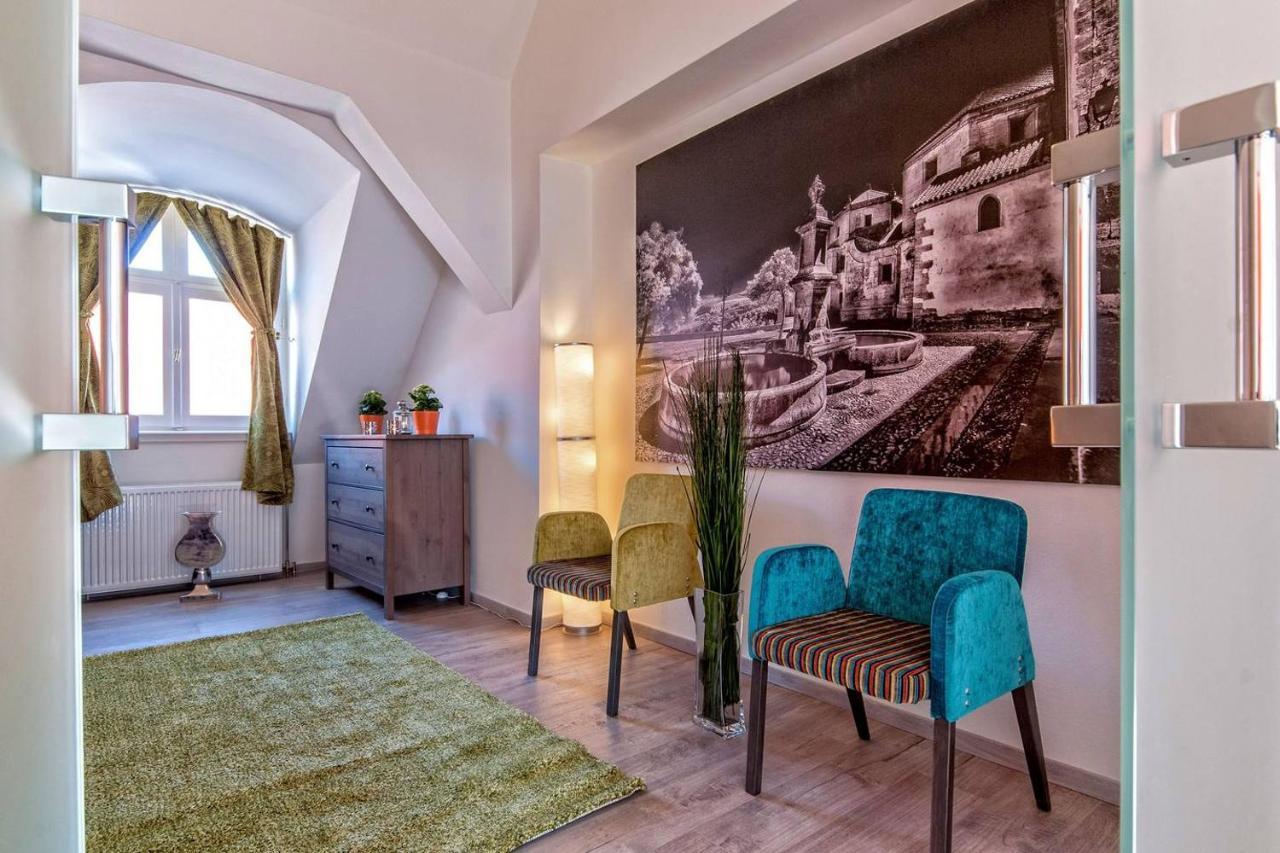Luxury Paulay Street Apartment บูดาเปสต์ ภายนอก รูปภาพ
