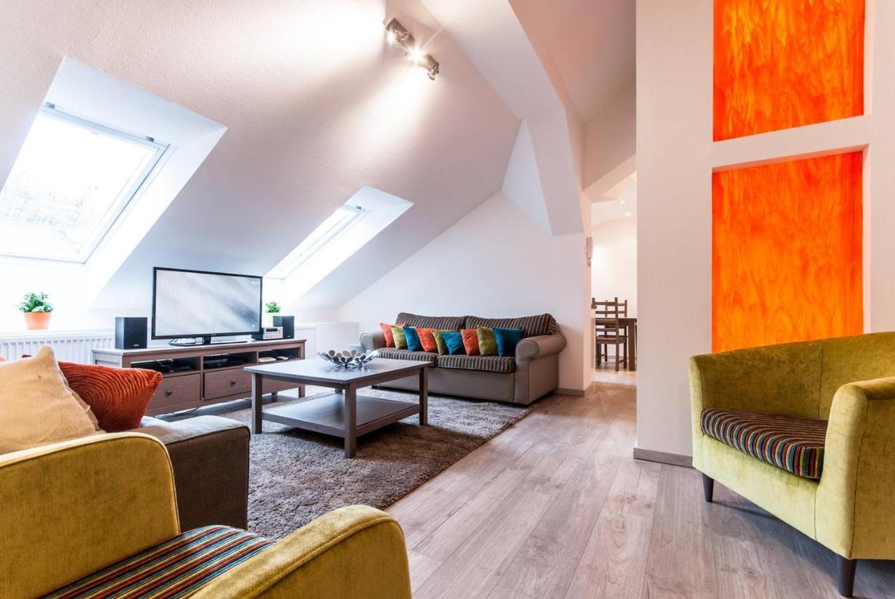 Luxury Paulay Street Apartment บูดาเปสต์ ภายนอก รูปภาพ